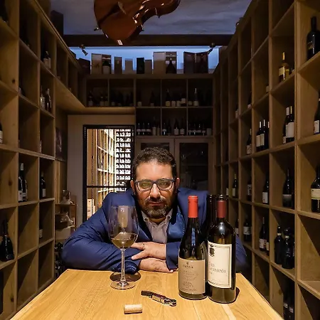 Hotel Ristorante Cavalluccio Marino 3*
