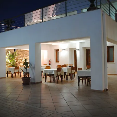 Hotel Hotel Ristorante Cavalluccio Marino 3*